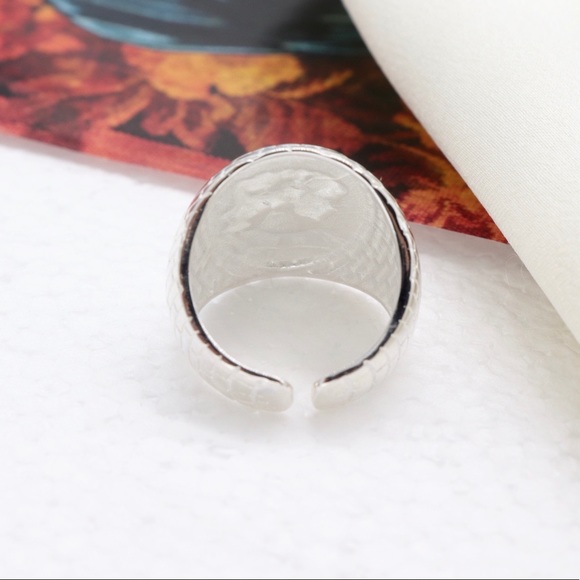 Lady Ring - Picture 3 of 4